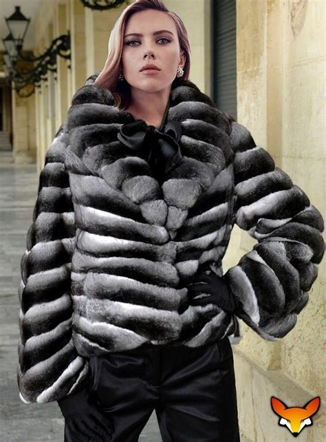 Pin By Hugon Wieniawski On Chinchilla Fur Fashion Fur Street Style