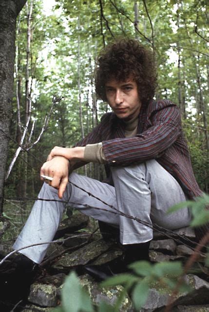 Here's my top ten, plus some sparkling covers. 46 Interesting Color Photos of a Young Bob Dylan in the ...