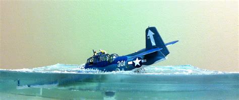 172 Scale Kits And Diorama Tbf 1 Avenger Ditching In Sea