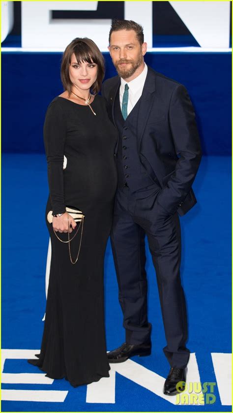 tom hardy s wife charlotte riley is pregnant photo 3451888 charlotte riley pregnant