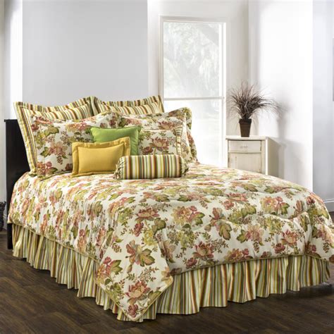 Luxuriance Comforter By Thomasville Pauls Home Fashions
