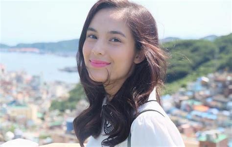 Film rudy habibie merupakan sebuah sekuel drama indonesia yang dirilis pada 2016. Rayakan 1 Juta Penonton 'Rudy Habibie', Chelsea Islan Foto Mesra Bareng Reza