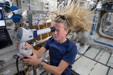 15 Things You Need To Qualify For Nasas Astronaut Program Pictures