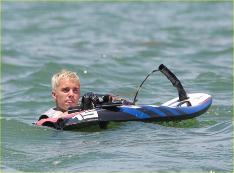 justin bieber hangs with little brother jaxon and female friend on miami yacht photo 3699551