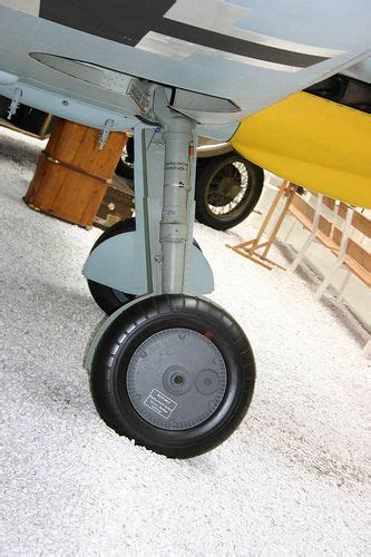 Messerschmitt Bf 109 Landing Gear Por 705547 Messerschmitt Bf 109