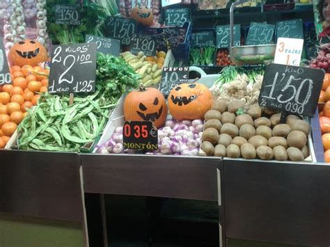 Detalles De Halloween En Los Puestos Del Mercado Central Halloween