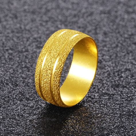 Cincin ini diperbuat dari emas 916. Cincin Belah Rotan Emas 916 (CBR Liner)
