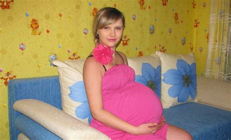 Pregnant Women Beautiful Twinner