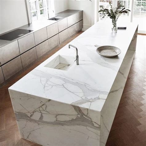 33 Stunning Marble Room Decor Ideas Kitchen Table Marble Marble