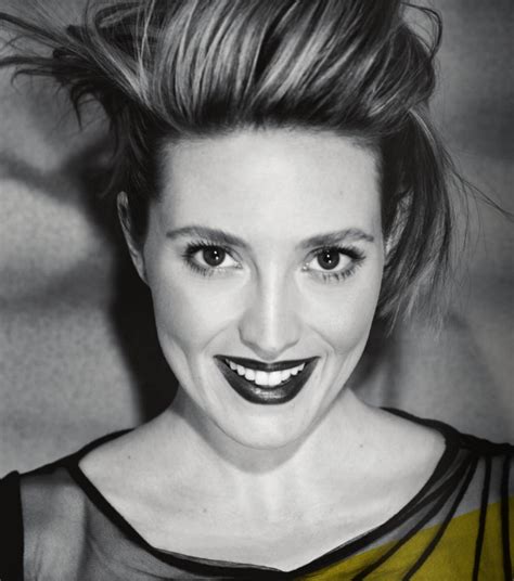 Picture Of Evelyne Brochu