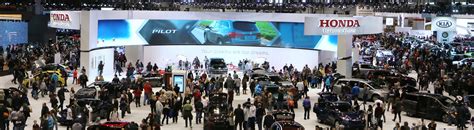 The 2016 Chicago Auto Show Open To The Public