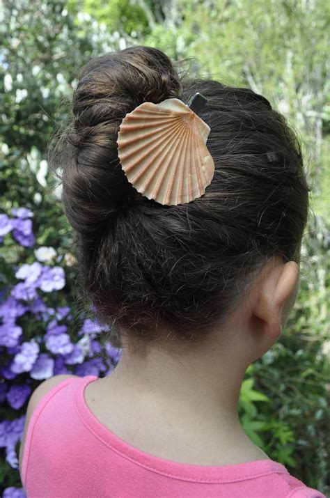 Mermaid-Inspired DIY Hair Accessories | AllFreeKidsCrafts.com