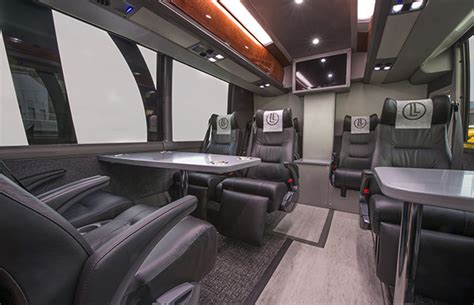 Business Class Buses Are They Worth It Shermanstravel
