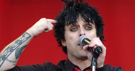 Billie Joe Armstrong De Green Day Anuncia Un Nuevo álbum De Covers
