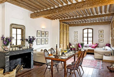 There are french provincial furniture pieces for everyone, no matter the individuals tastes. Provence Apartment: Interior Design Inspiration - Hello Lovely