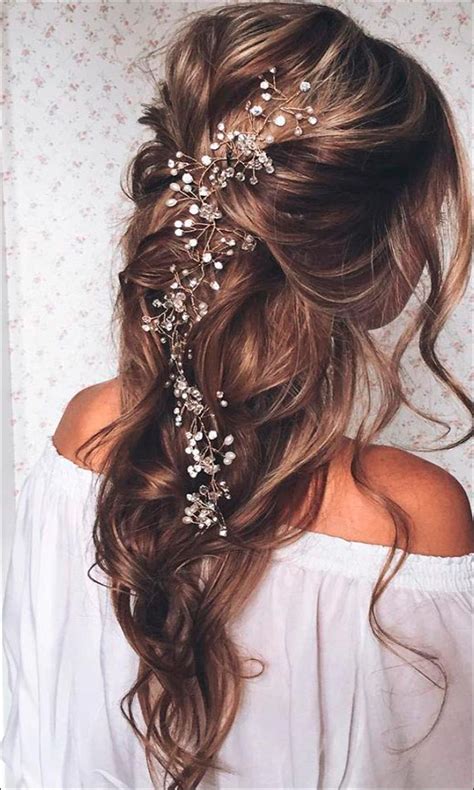 Our site provides articles on the basics of hairstyling and hair care and describes hair cutting and styling techniques to create today's most popular hairstyles for short, medium length and long hair. Bridal Hairstyles For Medium Hair: 32 Looks Trending This ...