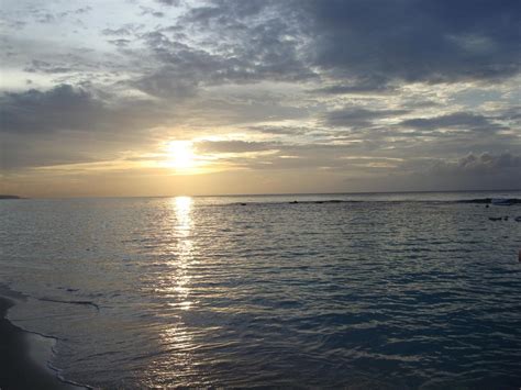 무료 이미지 바닷가 경치 바다 연안 모래 대양 수평선 구름 하늘 태양 해돋이 일몰 햇빛 아침 육지