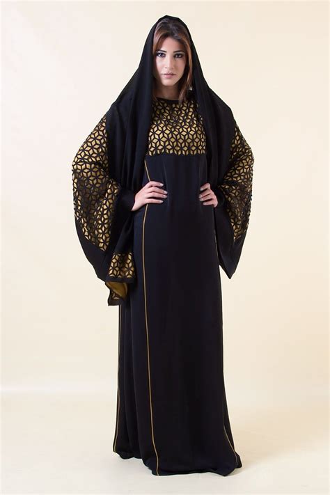 abaya：arabic traditional clothing bekleidung