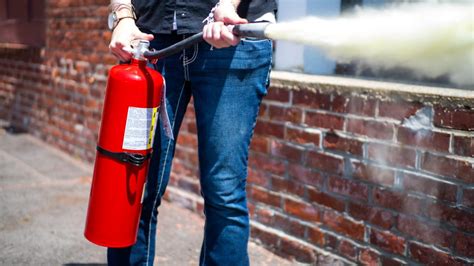 7 Best Fire Extinguishers Of 2023 Reviewed