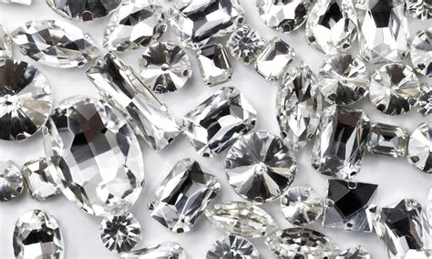 Swarovski Crystal Vs Diamond Whats The Difference 2023