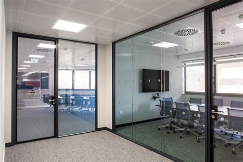 Switchon To Smart Glass In Offices Intelligent Glass