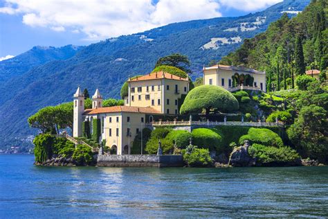 Romantic Lago Di Como Overlooking The Western Shore Of Lake Como