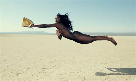 A J Andrews Nue Dans Espn Body Issue