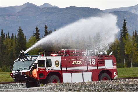 Air Force Firefighters Turn Up The Heat Joint Base Elmendorf