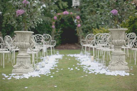 Our daughter envisioned her wedding.which included diy at polo golf and country club, we have hosted a plethora of weddings and are dedicated to helping you. Outdoor Wedding Planner Blog Yorkshire | Outdoor ...