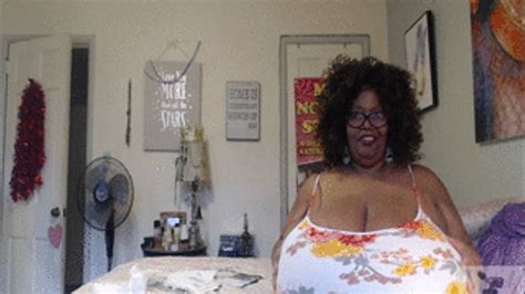 Norma Stitz Productions Is Norma Stitz A Gentle Giantess