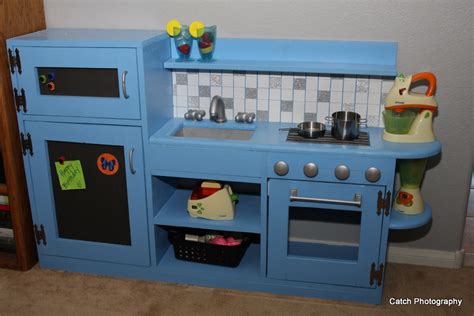 How to make a play kitchen ~ one dog woof used an old 4. Ana White | One Piece Play Kitchen - DIY Projects