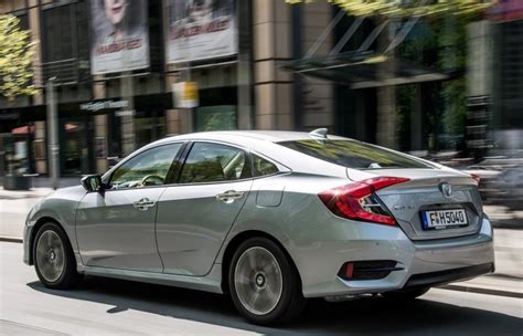 Honda Civic 2015 Sedan Reviews Technical Data Prices