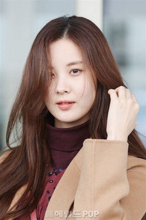 snsd s seohyun incheon airport off to paris for magazine photoshoot seohyun korean girl