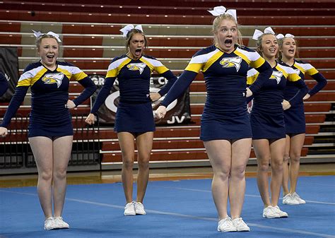 Hudsonville Competitive Cheer Team Seeks To Return To Division 1 State