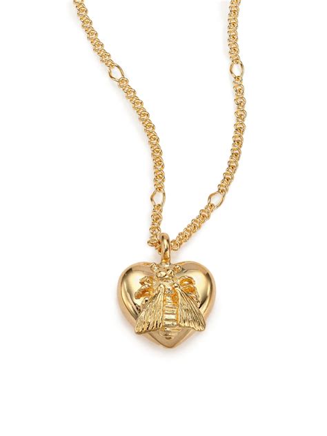 Gucci 18k Yellow Gold Bee Heart Pendant Necklace In Metallic Lyst