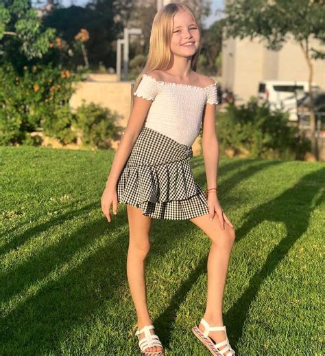 Anastasya Averbukh Official Cute Girl Dresses Preteen
