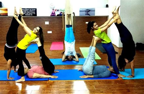 10 Best Yoga Classes In Delhi