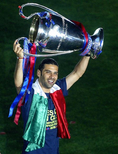 14 Years Ago Rafa Márquez Won The Champions League With Barcelona
