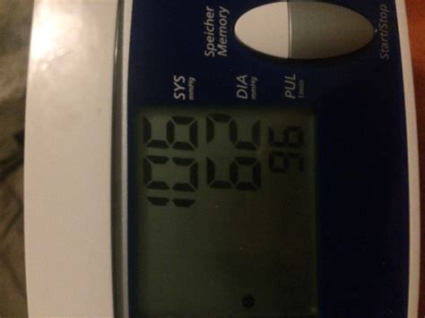 110 zu 70 mmhg und weniger; Stimmt das wenn der Blutdruck zu niedrig ist ein hoher ...