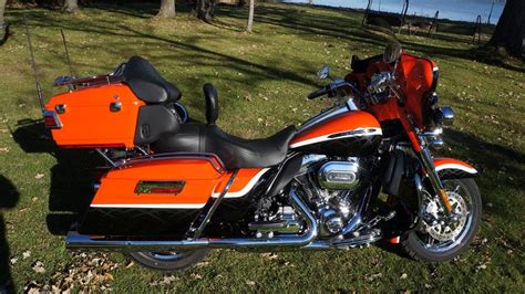 Most orders ship same day. 2012 Harley-Davidson FLHTCUSE7 CVO Ultra Classic Electra ...