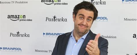 Pastewka Serie Tv Kritik Review Pastewka Ist Erwachsen Geworden Und
