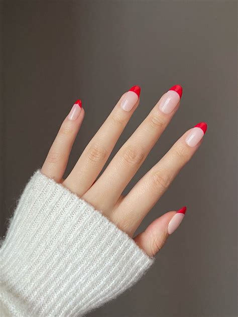Red Tip Nails Guluviva