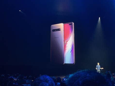 Samsung Unveils First 5g Smartphone Galaxy S10 5g Whats Goin On Qatar