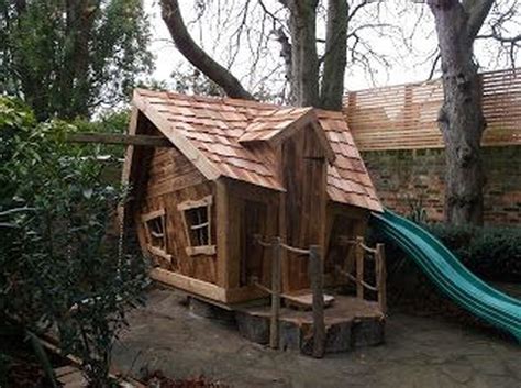 Incredible Crooked Tree House Design Ideas For Childrens Playground 16