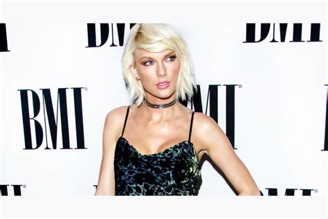 Is This Taylor Swift Or Her Doppelganger