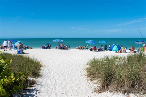 Complete Guide To Manatee Public Beach On Anna Maria Island