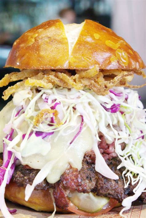 These are the best places to eat in las vegas. The 15 Foods You Can't Leave Vegas Without Trying | Best ...