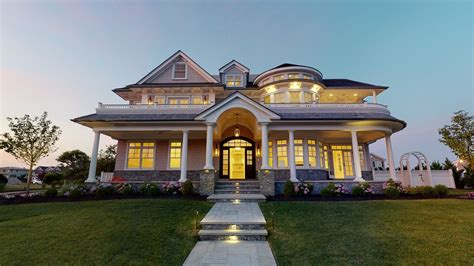 Explore 10 Lorraine Ave, Spring Lake NJ 07762 in 3D | Mansion tour