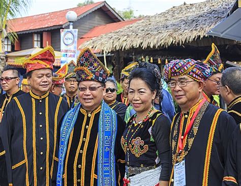 Pakaian Tradisional Etnik Kadazan Papar Page Pendidikan Seni