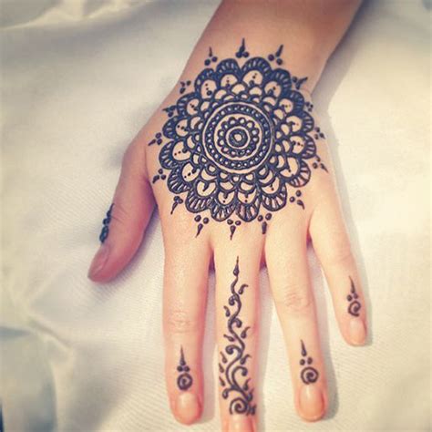 85 Easy And Simple Henna Designs Ideas That You Can Do By Yourself